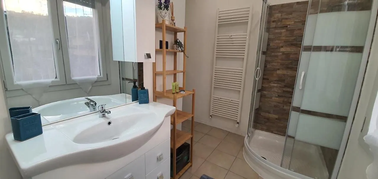 Apartment Da Nonno Bruno - Luminoso Appartamento Relax - Self Check-In Pratovecchio